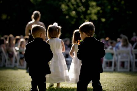 malenkie-deti-na-svadbe-kak-organizovat-ih-dosug10